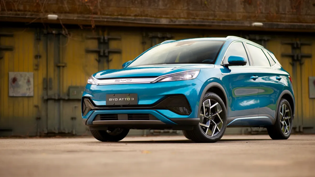 BYD BYD ATTO 3 — photo 8