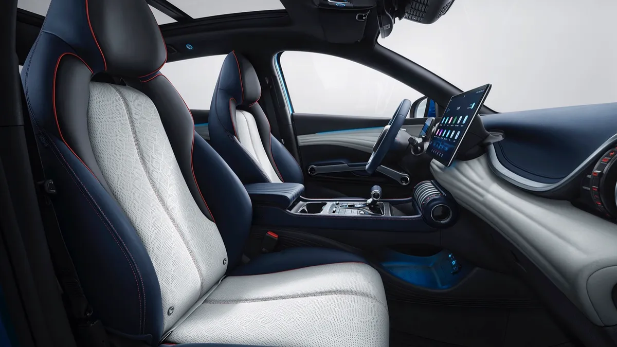 BYD BYD ATTO 3 — photo 20