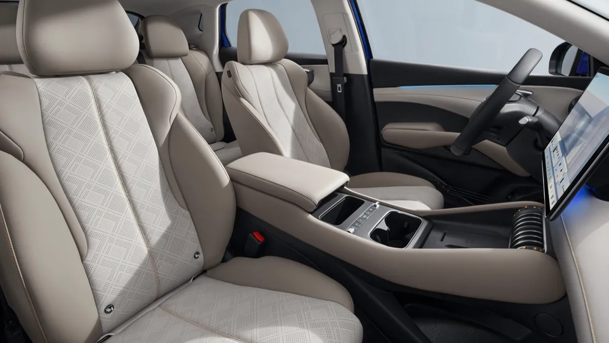 BYD BYD ATTO 3 Evo RWD Design — photo 5