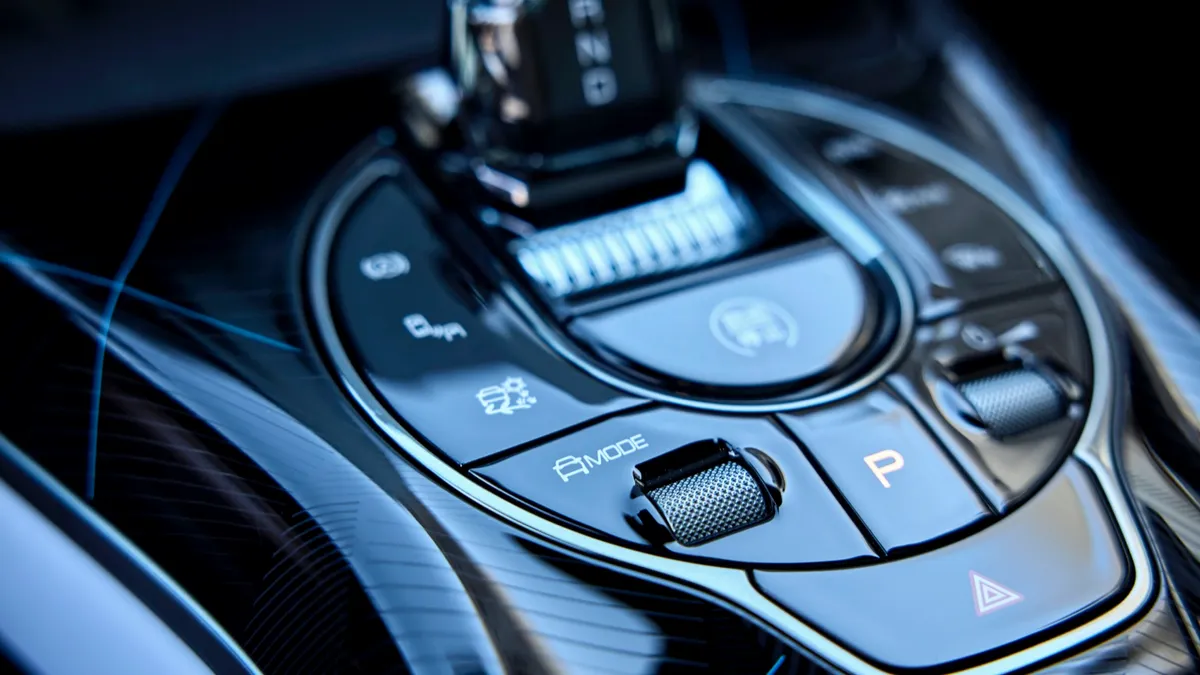 BYD BYD SEAL 61.4 kWh RWD Comfort — photo 33