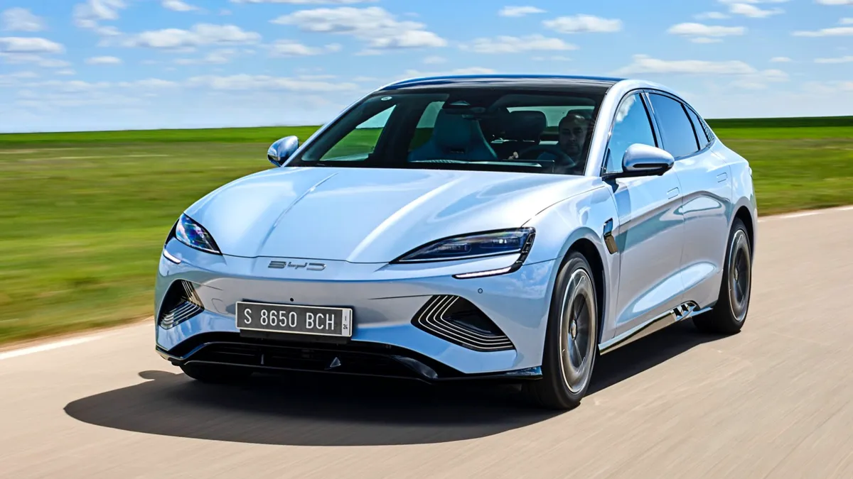 BYD BYD SEAL 82.5 kWh AWD Excellence — photo 2