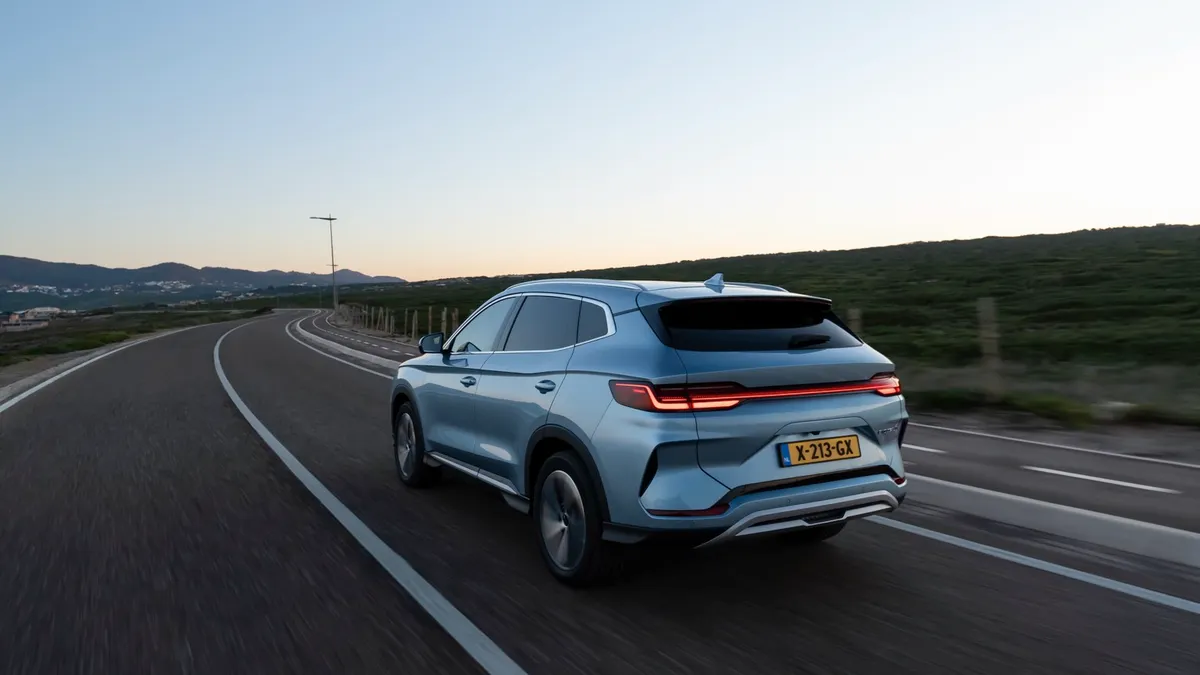 BYD BYD SEAL U 87 kWh Design — photo 2