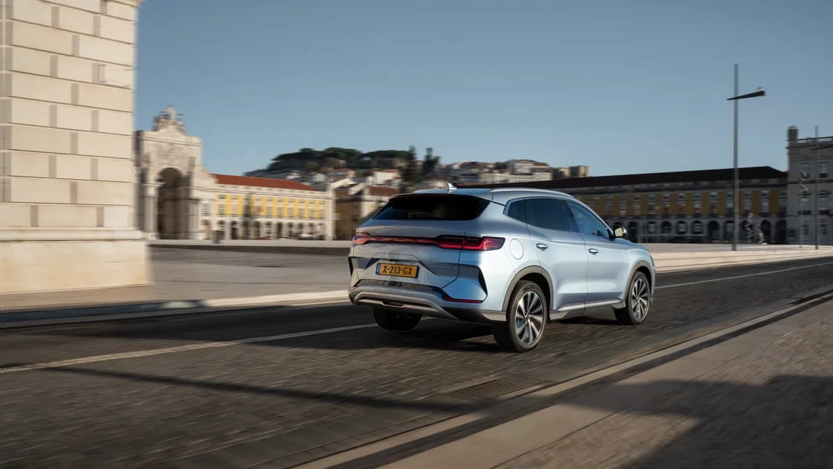 BYD BYD SEAL U 87 kWh Design — photo 4