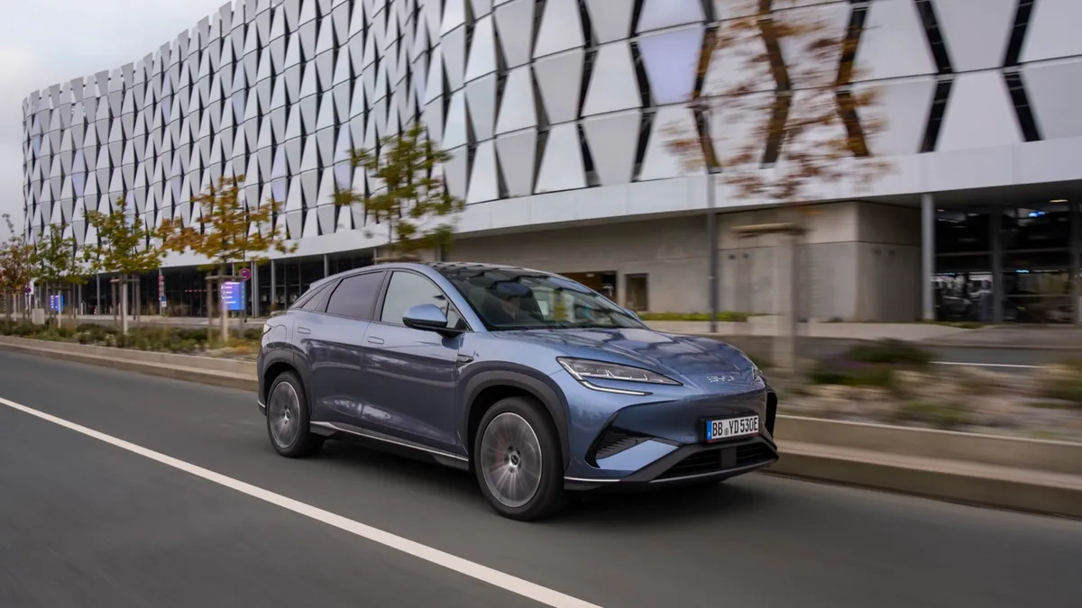 BYD BYD SEALION 7 91.3 kWh AWD Excellence — photo 4