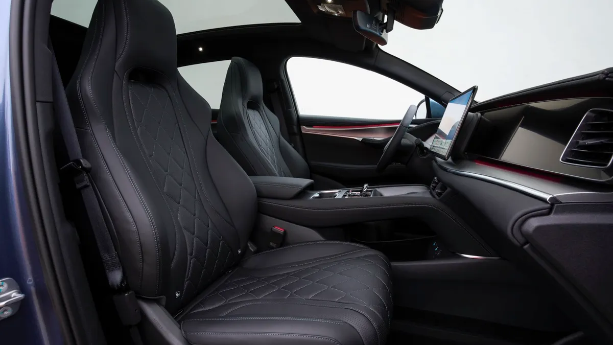 BYD BYD SEALION 7 91.3 kWh AWD Excellence — photo 9