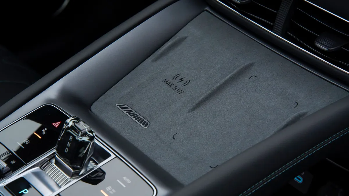 BYD BYD SEALION 7 91.3 kWh AWD Excellence — photo 13