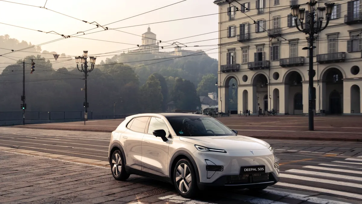 Changan Changan Deepal S05 4WD Max — photo 5