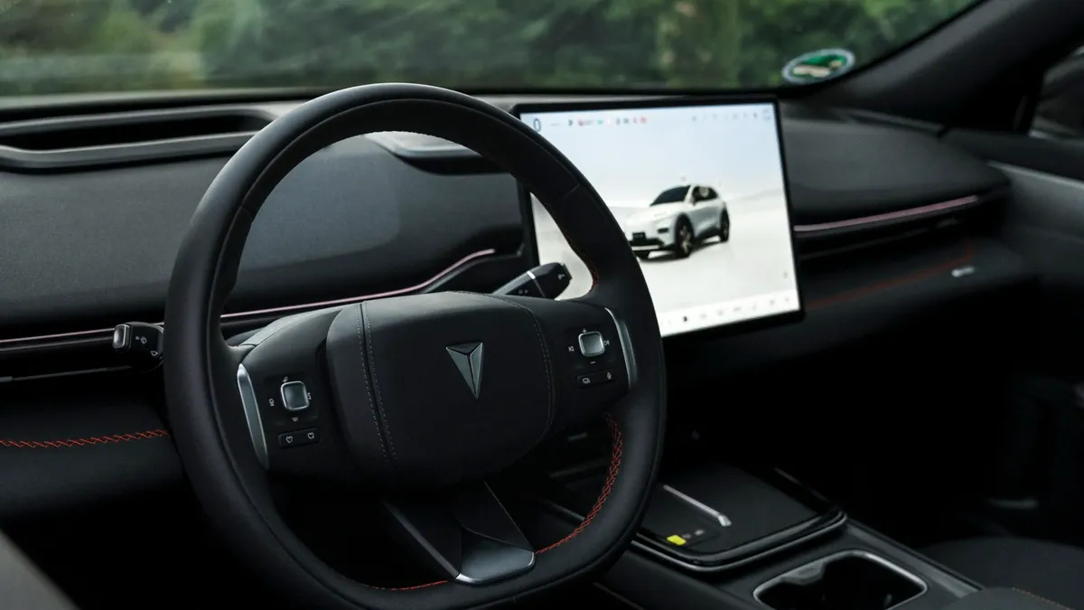 Changan Changan Deepal S05 4WD Max — photo 16