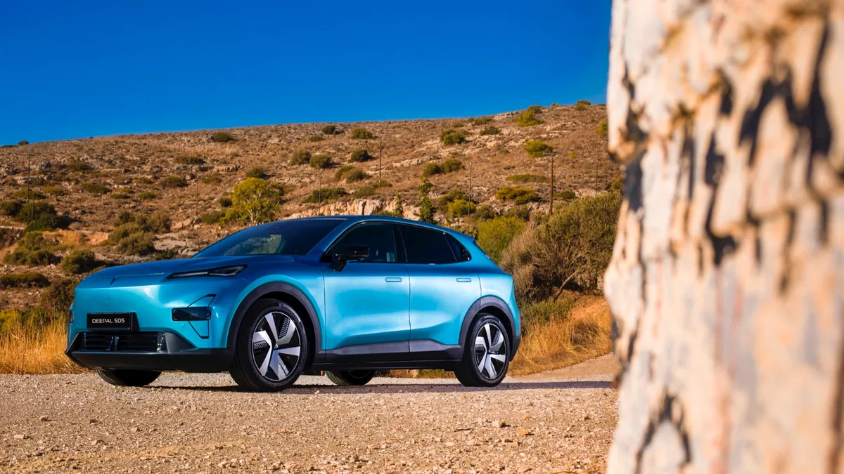 Changan Changan Deepal S05 RWD — photo 2