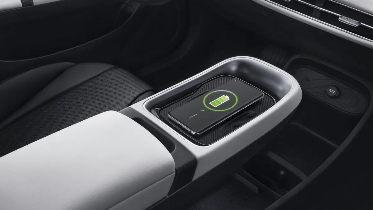 Dongfeng Dongfeng Box 42.3 kWh — photo 23