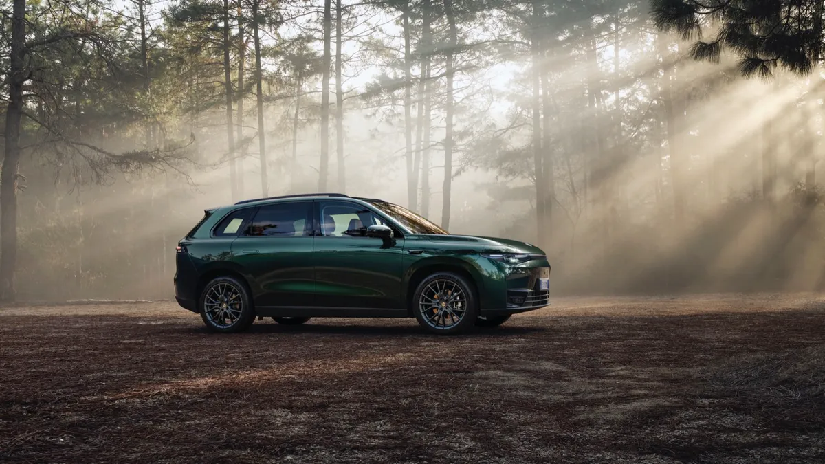 Leapmotor Leapmotor C10 AWD 81.9 kWh — photo 4