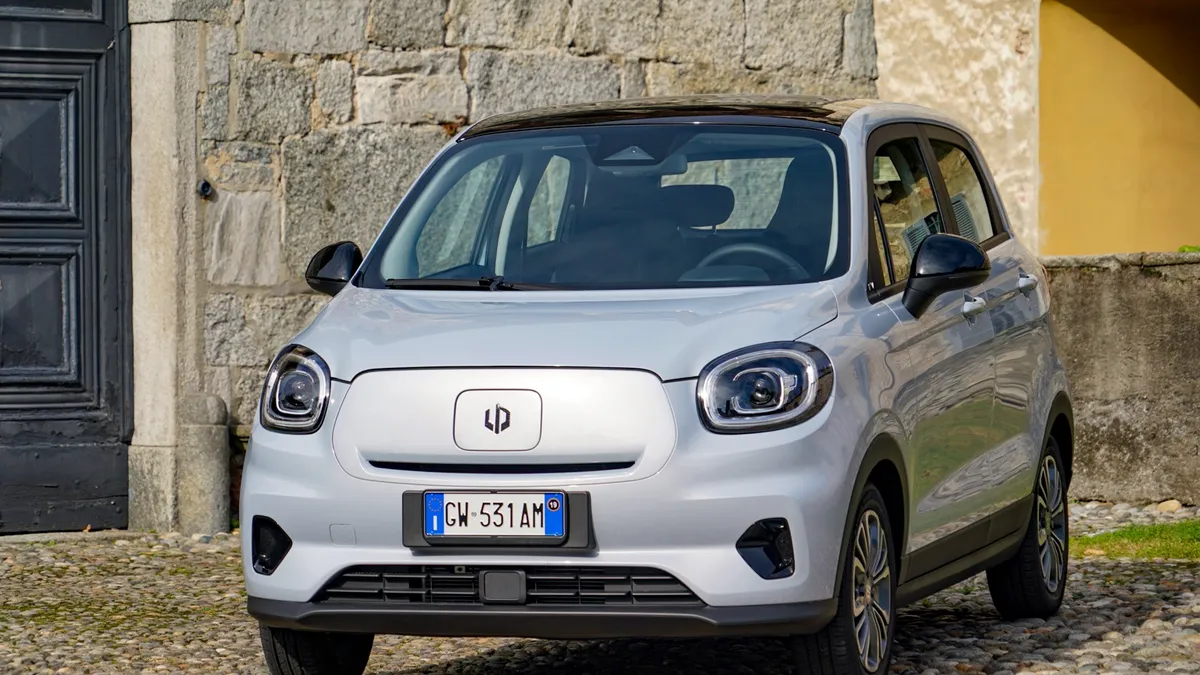 Leapmotor Leapmotor T03 — photo 6