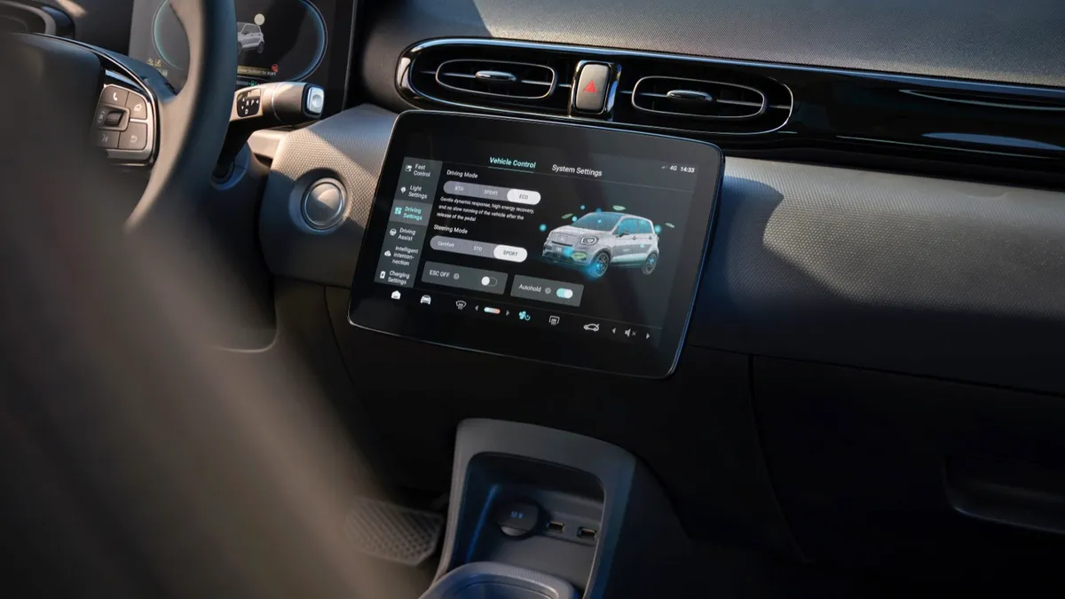 Leapmotor Leapmotor T03 — photo 11