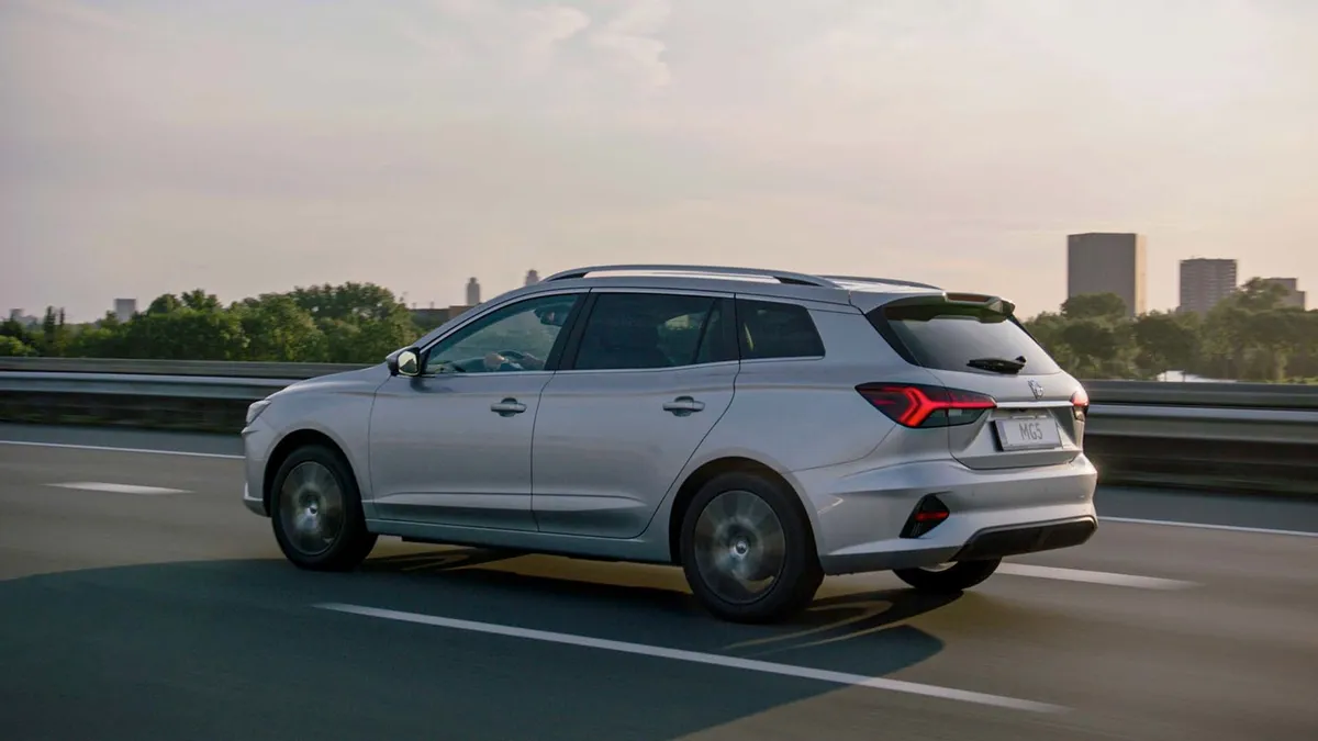 MG MG MG5 Electric Long Range — photo 3