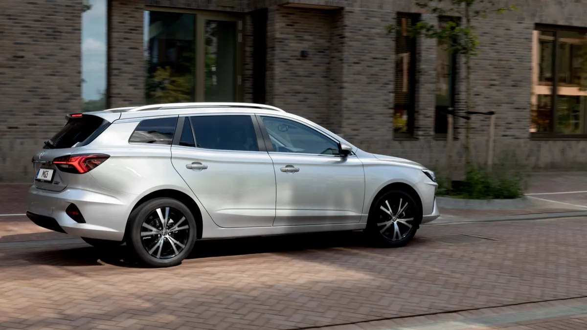 MG MG MG5 Electric Long Range — photo 9