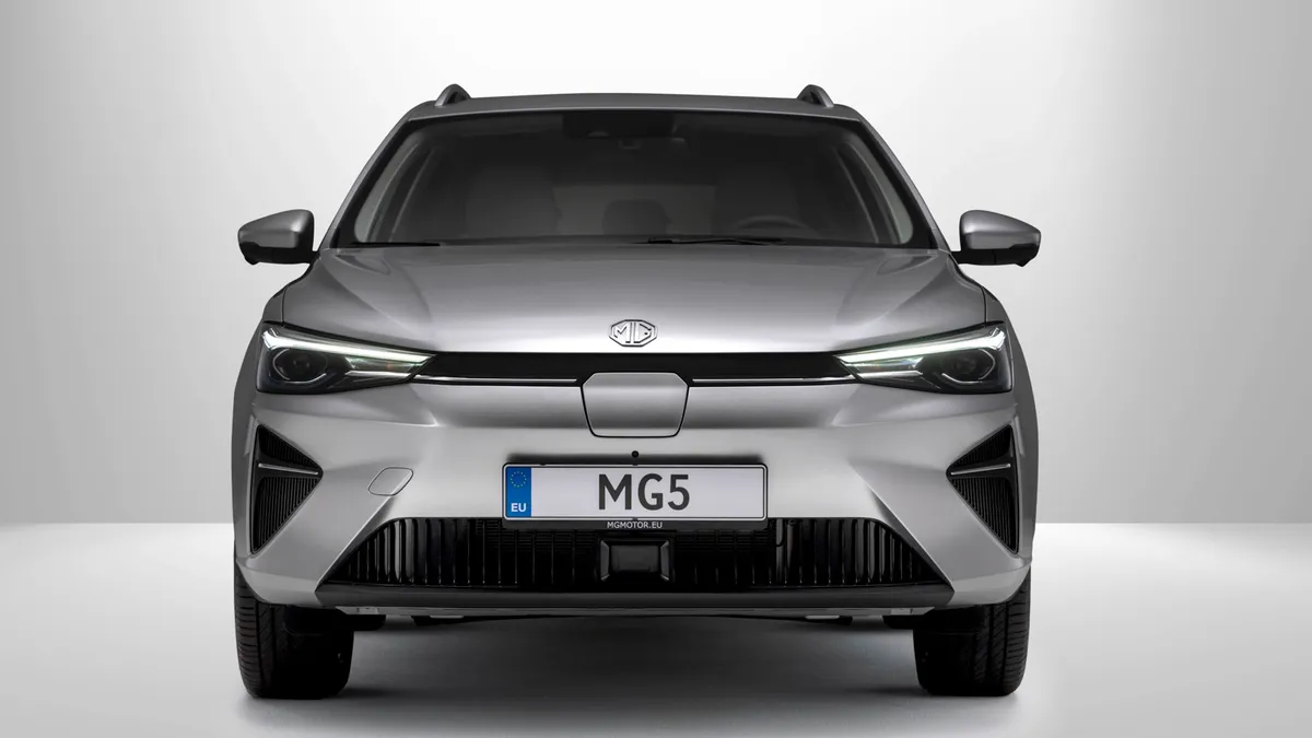 MG MG MG5 Electric Long Range — photo 13