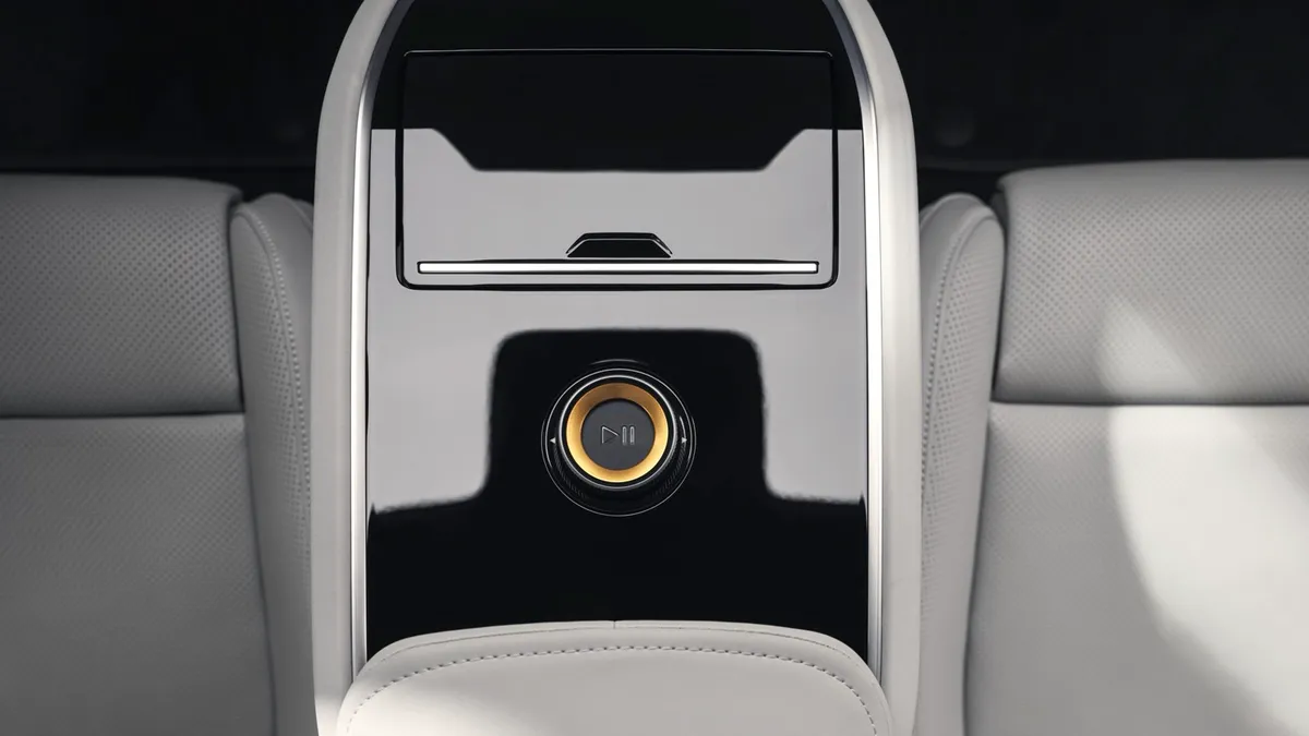 Polestar Polestar 5 Dual Motor — photo 14