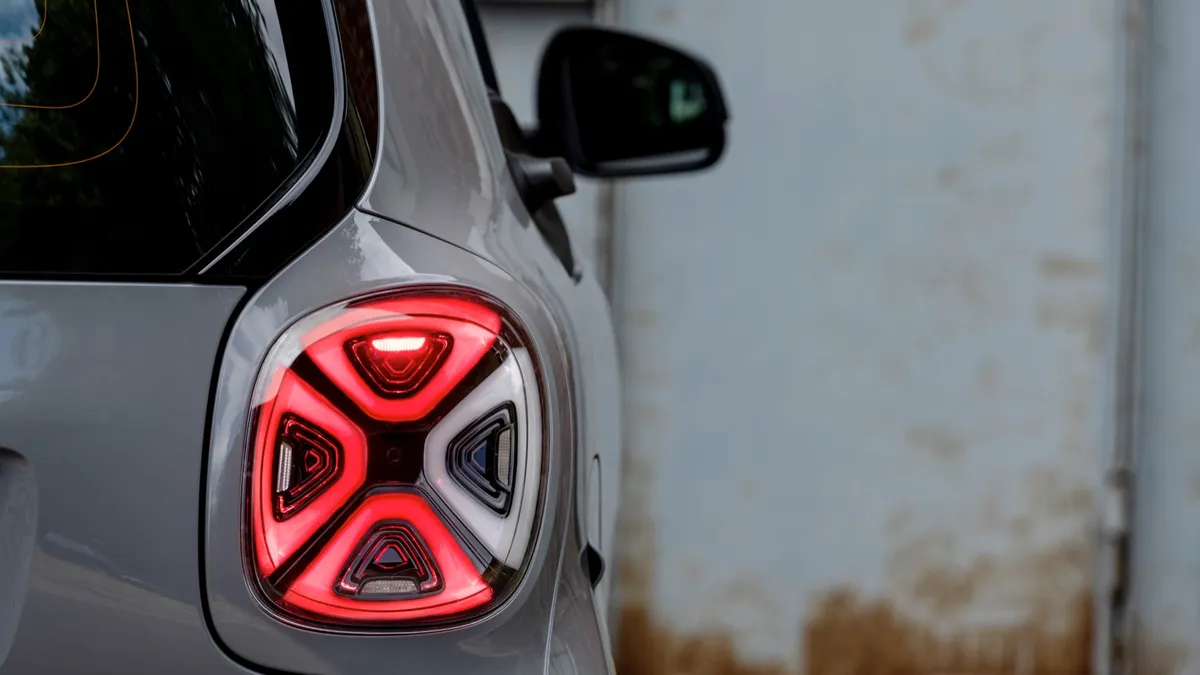 Smart Smart EQ fortwo coupe — photo 7