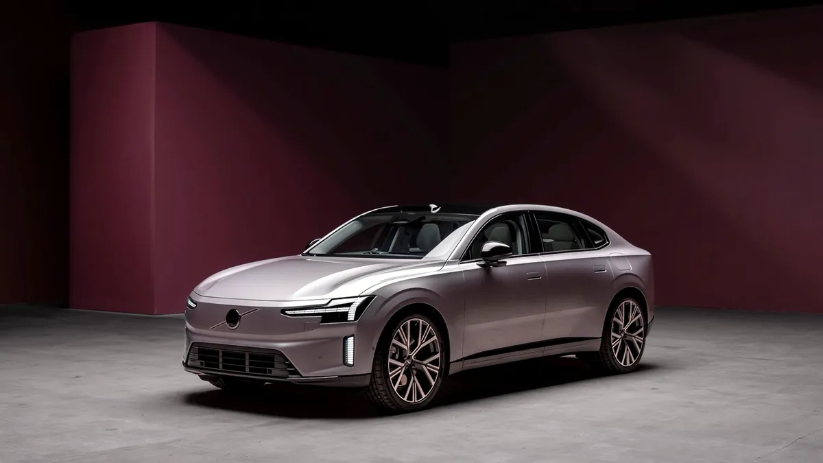 Volvo Volvo ES90 Single Motor — photo 2