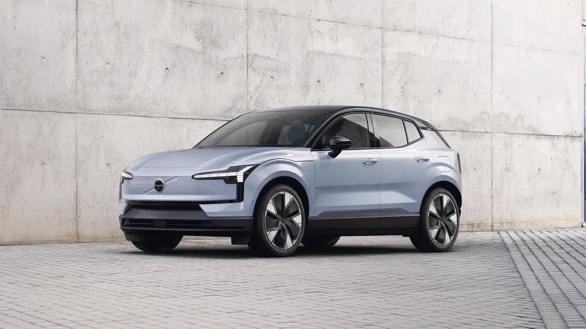 Volvo Volvo EX30 Single Motor — photo 2