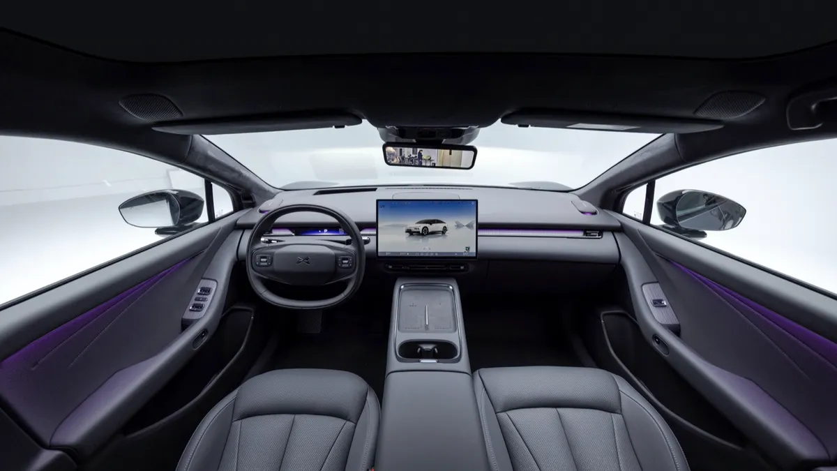 Xpeng XPENG P7+ RWD Long Range — photo 13