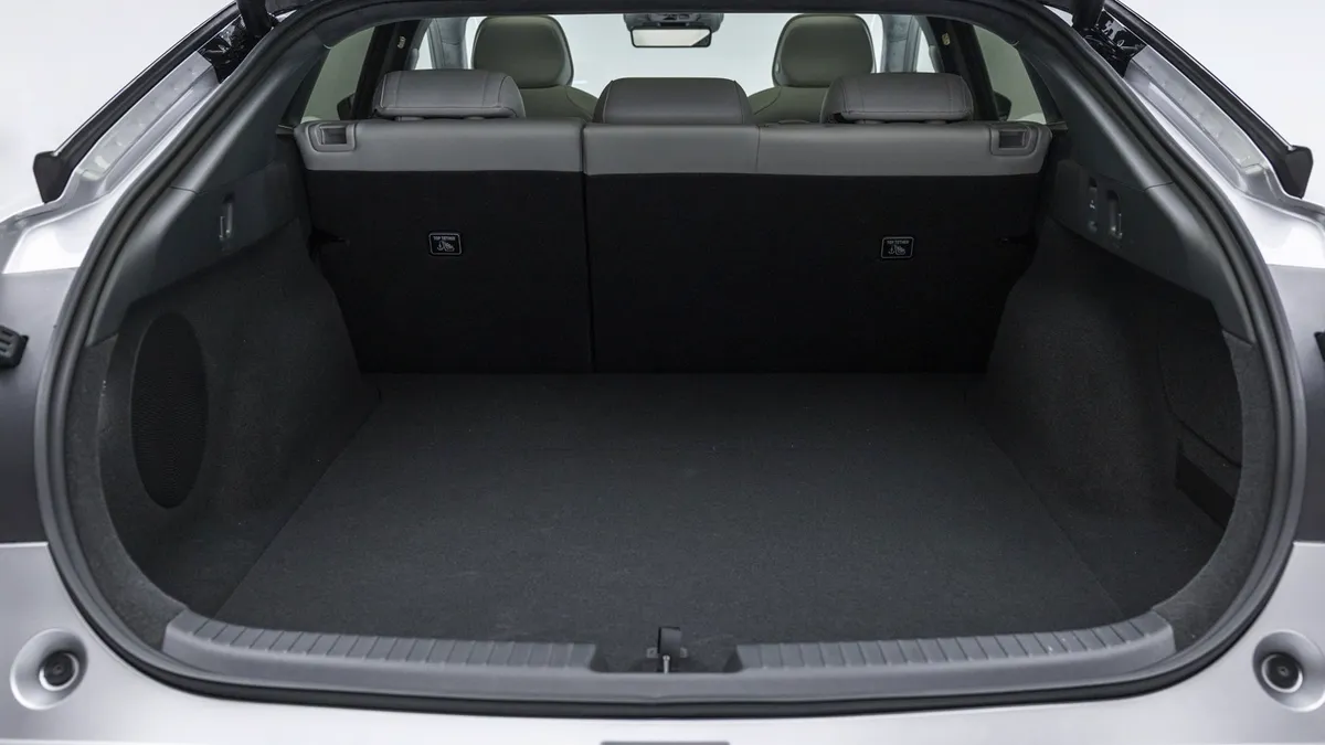 Xpeng XPENG P7+ RWD Long Range — photo 30