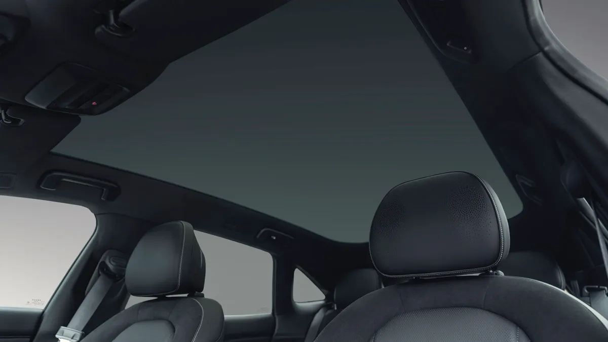 Zeekr Zeekr 7GT Long Range RWD — photo 17